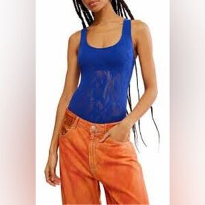NWT FREE PEOPLE INTIMATELY CUT-OUT PLUNGE LACE BODYSUIT | L/XL